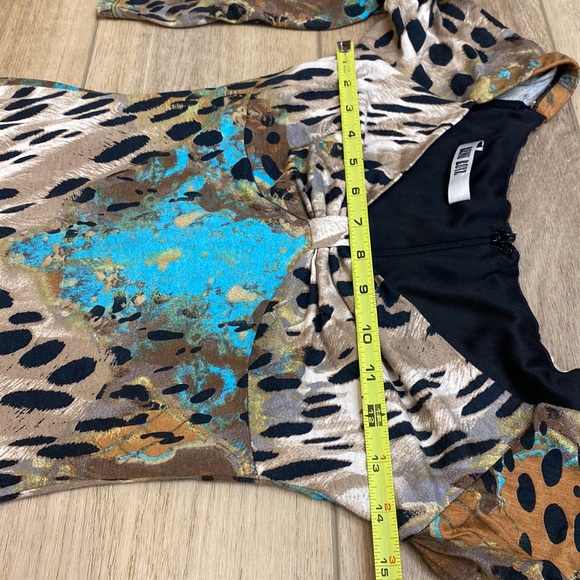 Rene Ruiz 3/4 Sleeve Animal Print Bodycon Mini Dress - Picture 9 of 11